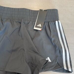 Women’s Adidas Gray Athletic Shorts Medium